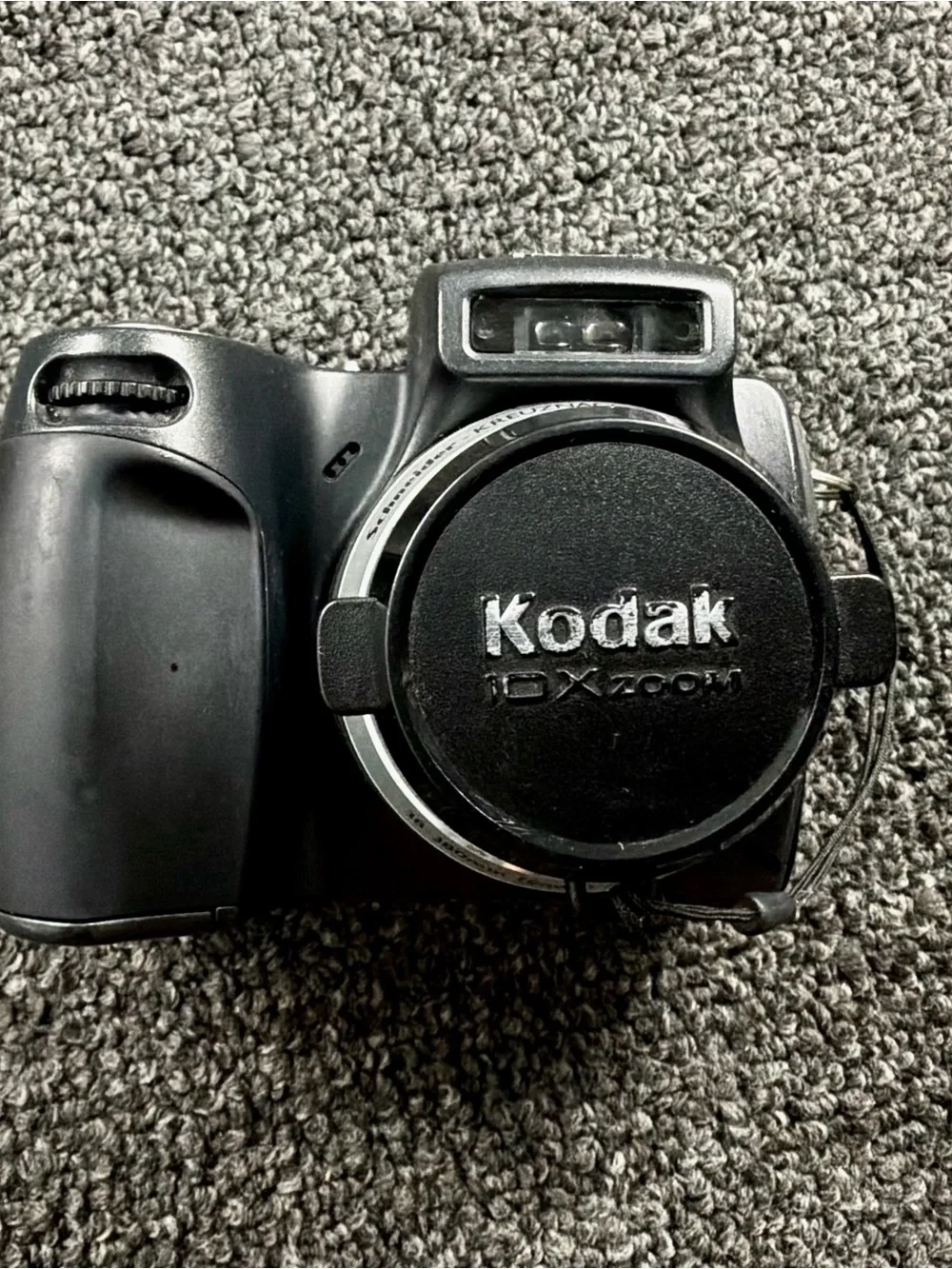 Kodak Black Digital Camera with Carrying Case and Accessories